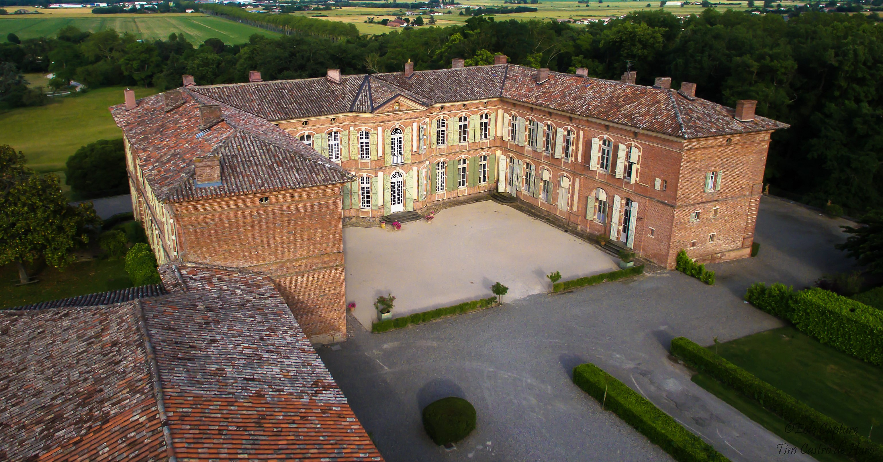 Delaunay Productions - Équipements - Le Château de Merville