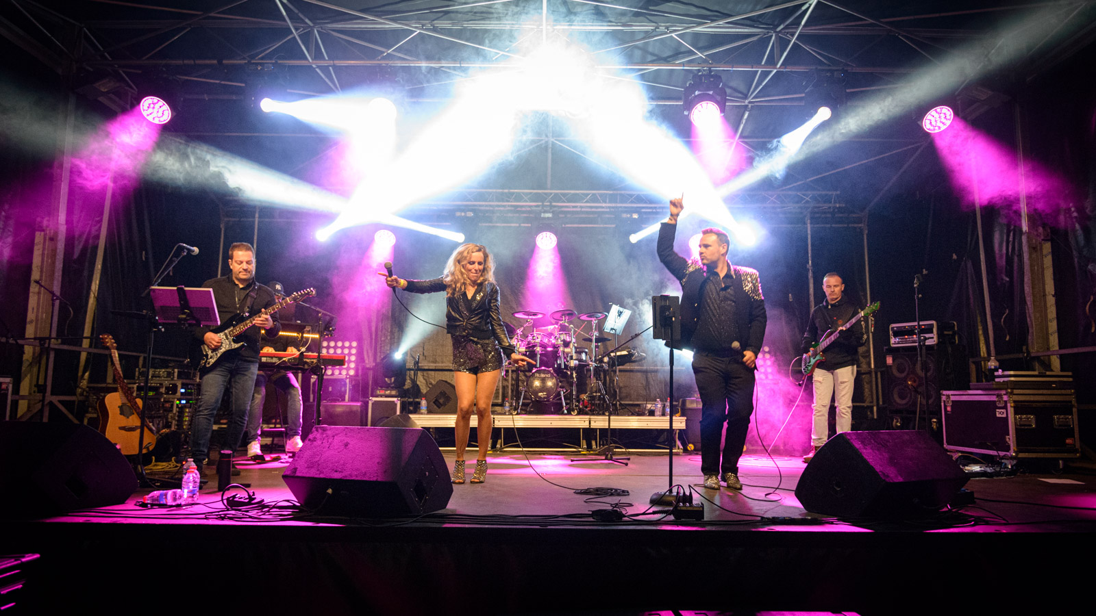 Delaunay Productions - Talents - COVER'Z BAND